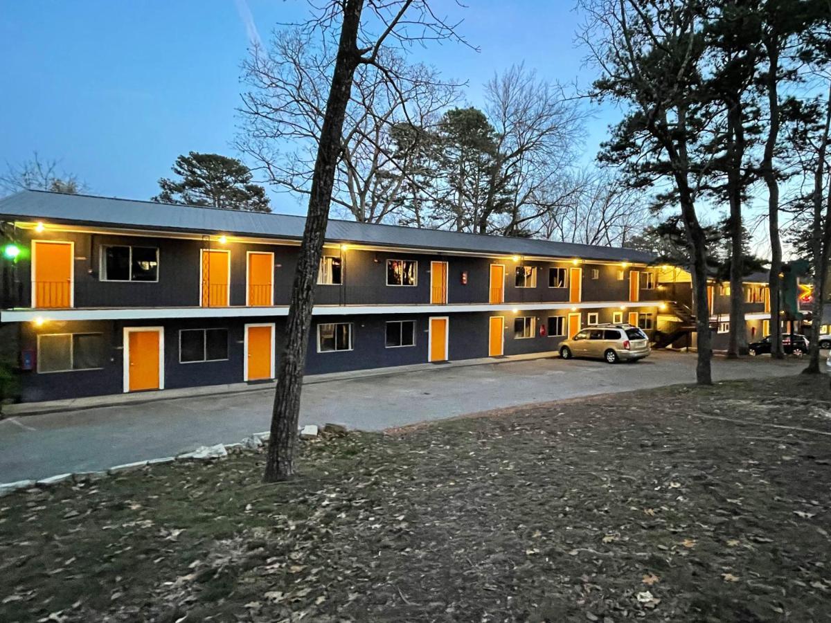The Wanderoo Lodge Eureka Springs Exterior foto